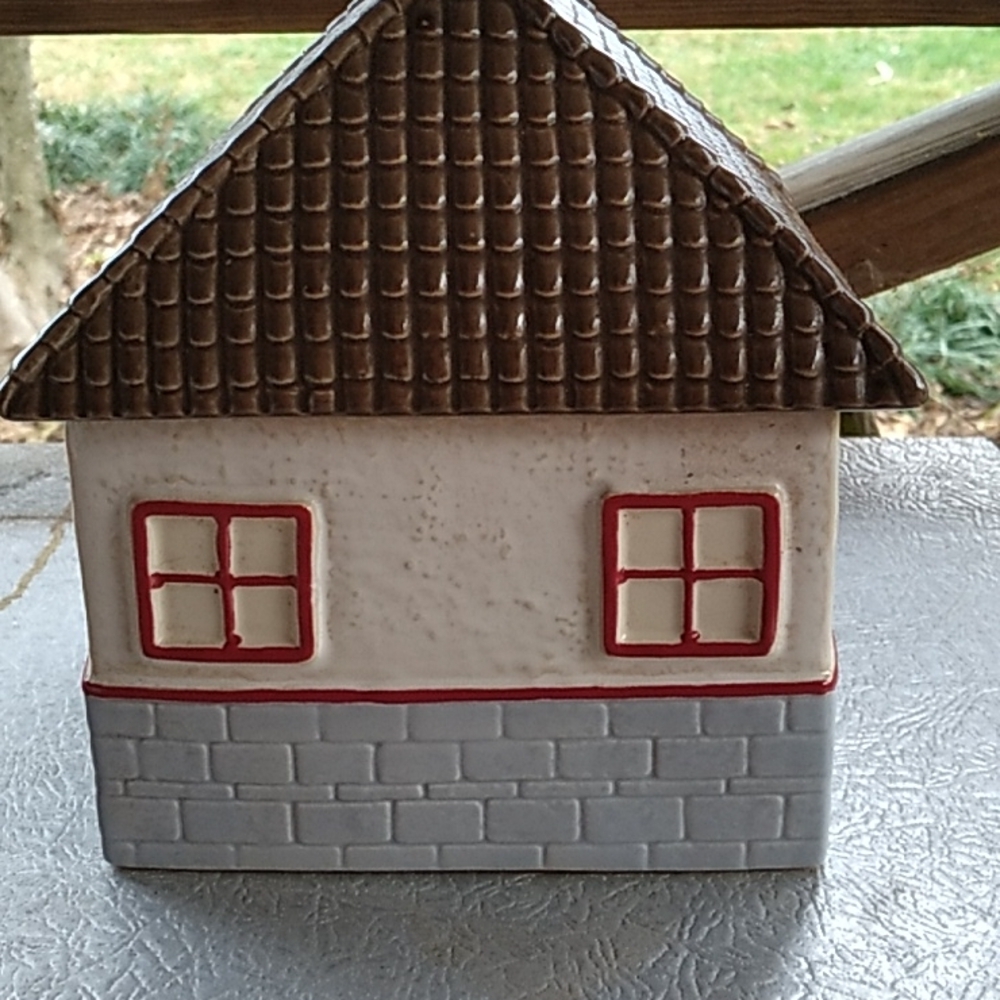 Pottery barn farmhouse shabby chic cookie jar